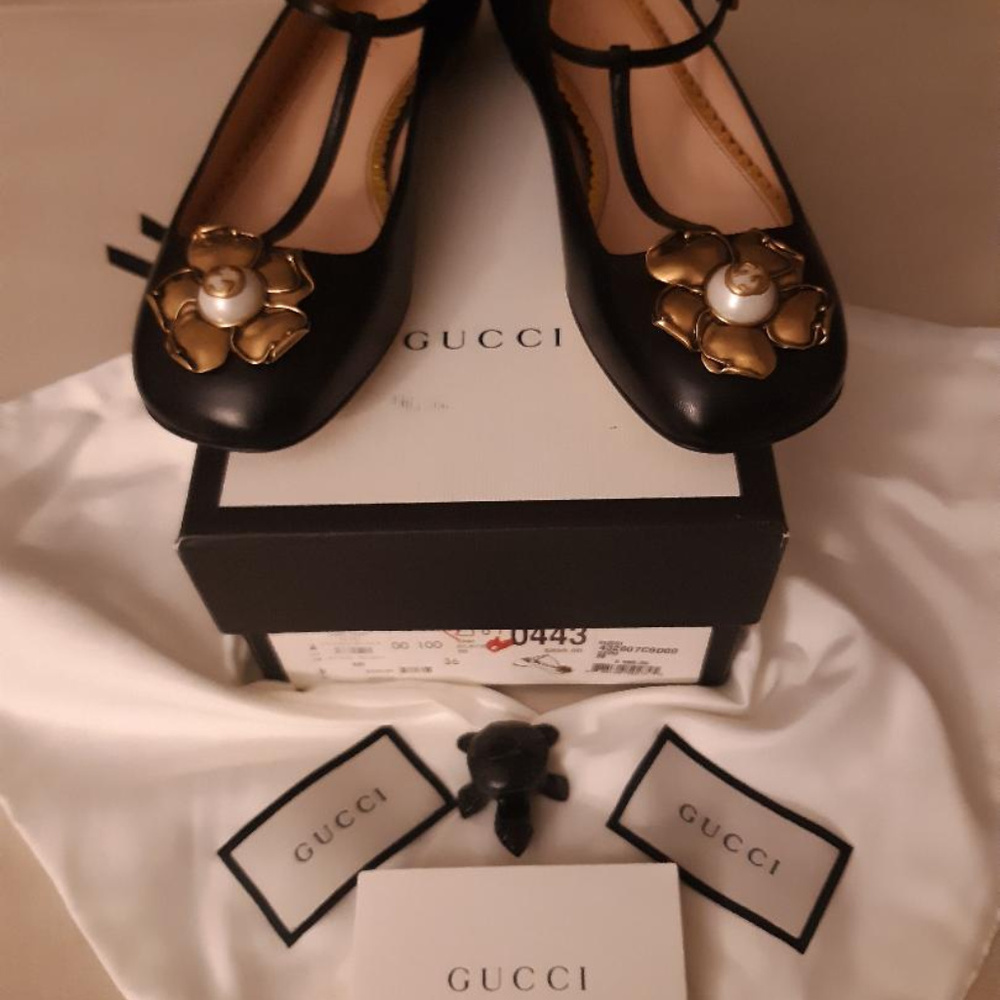 Gucci